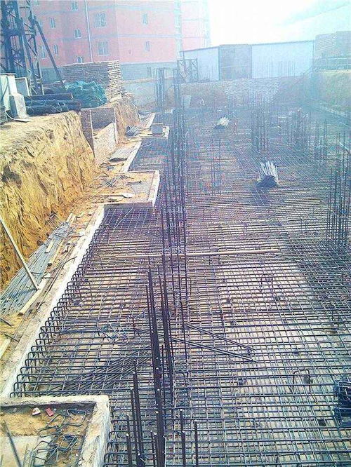 新野建筑幕墙资质详解与工程实践指南